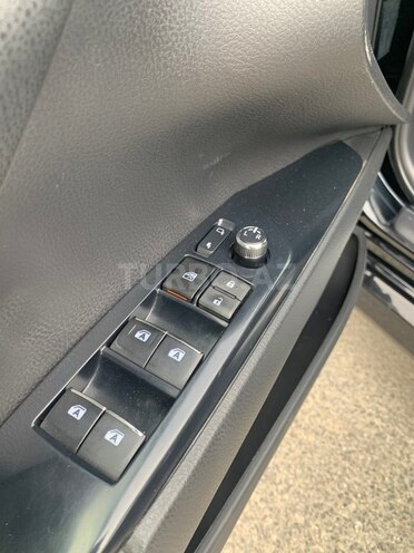 Toyota Camry 2020, 140,700 km - 2.5 л - Bakı