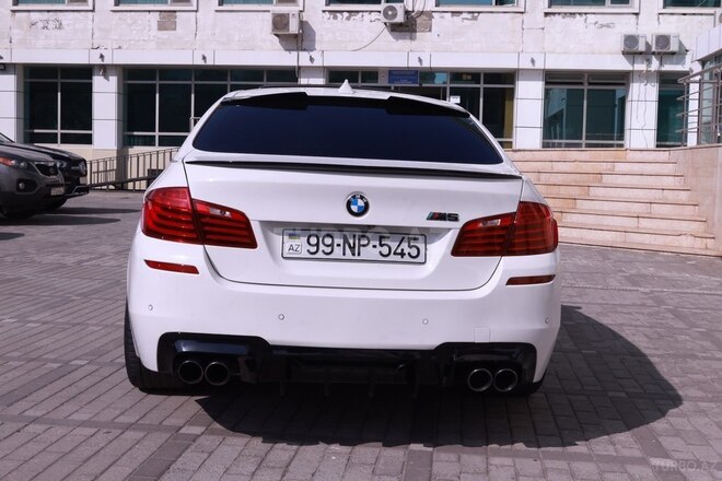 BMW 528 2014, 88,000 km - 2.0 л - Bakı