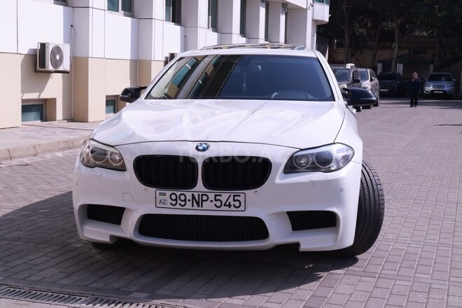 BMW 528 2014, 88,000 km - 2.0 л - Bakı