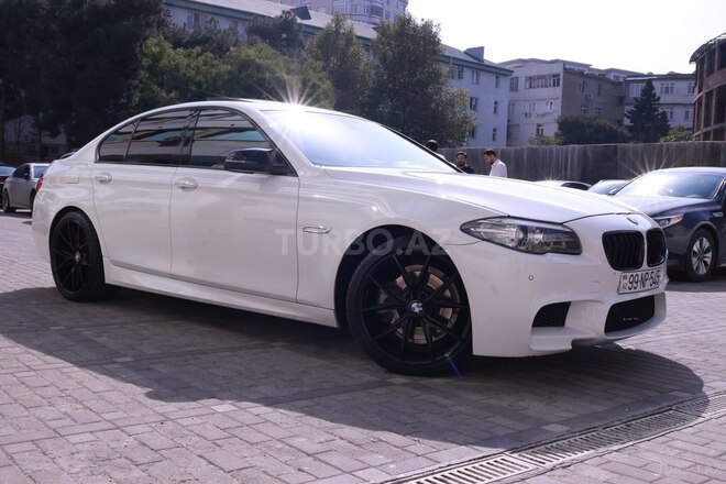 BMW 528 2014, 88,000 km - 2.0 л - Bakı