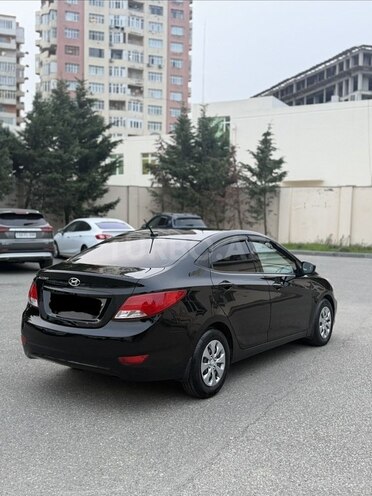 Hyundai Accent 2016, 198,000 km - 1.6 l - Bakı