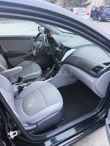 Hyundai Accent 2016, 198,000 km - 1.6 l - Bakı