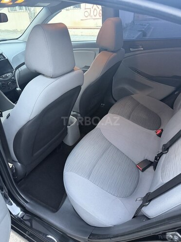 Hyundai Accent 2016, 198,000 km - 1.6 l - Bakı