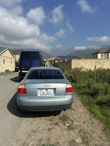 Audi A4 2003, 350,000 km - 1.8 l - Oğuz