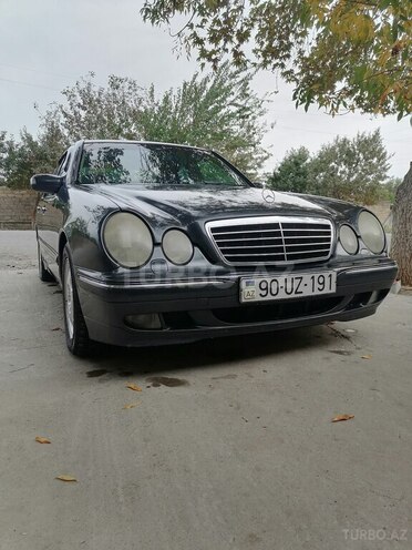Mercedes E 240 2000, 384,188 km - 2.6 l - Göyçay