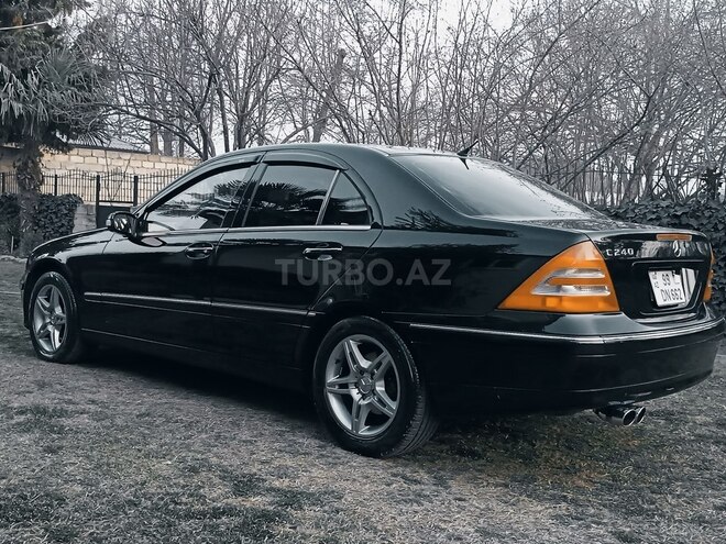 Mercedes C 240 2003, 480,000 km - 2.6 l - Zaqatala