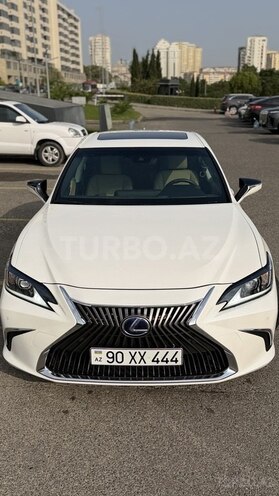 Lexus ES 300h 2020, 55,300 km - 2.5 l - Bakı