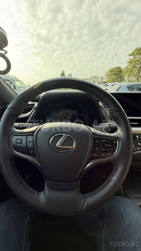 Lexus ES 300h 2020, 55,300 km - 2.5 l - Bakı