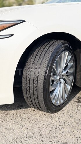Lexus ES 300h 2020, 55,300 km - 2.5 l - Bakı