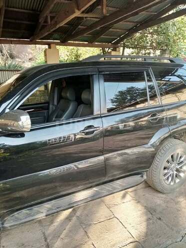 Toyota Land Cruiser Prado 2007, 190,000 km - 4.0 l - Lerik