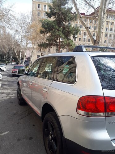 Volkswagen Touareg 2004, 270,000 km - 3.2 л - Bakı