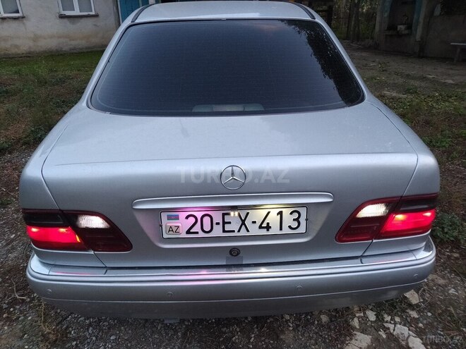 Mercedes E 240 1998, 267,893 km - 2.4 l - Ağstafa