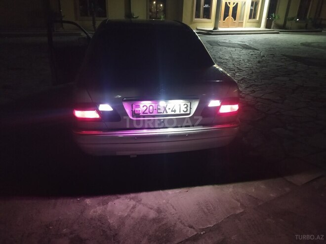 Mercedes E 240 1998, 267,893 km - 2.4 l - Ağstafa