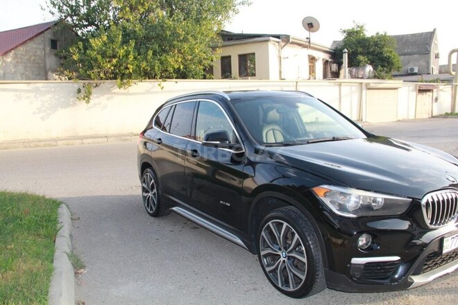 BMW X1 2015, 167,000 km - 2.0 l - Bakı