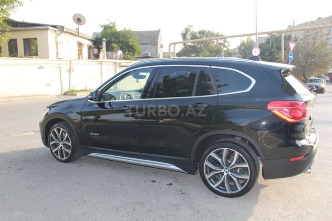 BMW X1 2015, 167,000 km - 2.0 l - Bakı