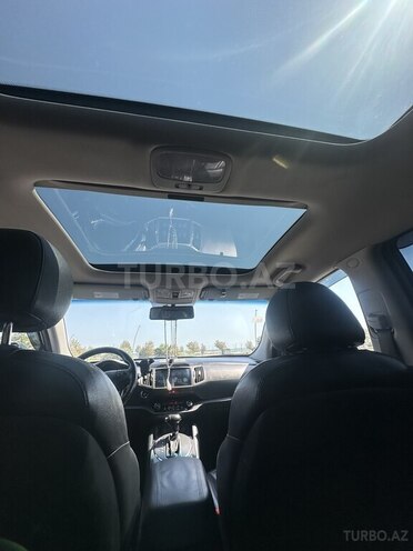 Kia Sportage 2010, 175,000 km - 2.0 l - Bakı