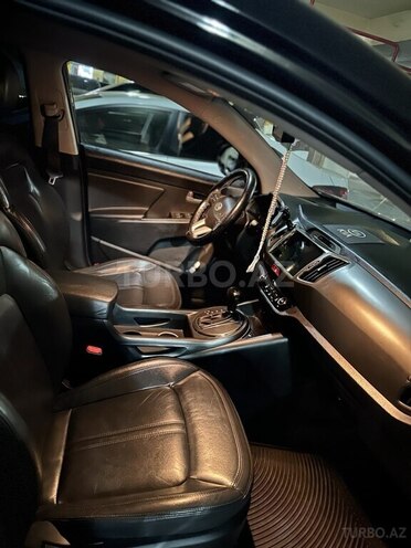 Kia Sportage 2010, 175,000 km - 2.0 l - Bakı