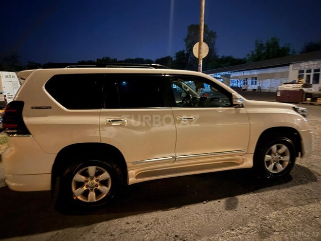 Toyota Land Cruiser Prado 2012, 209,000 km - 2.7 л - Qəbələ