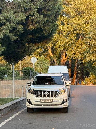 Toyota Land Cruiser Prado 2012, 209,000 km - 2.7 л - Qəbələ