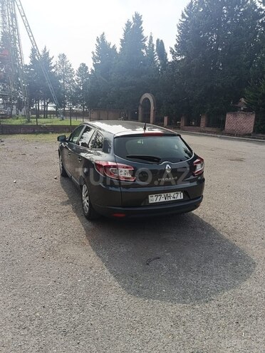 Renault Megane 2014, 385,000 km - 1.5 l - Bakı