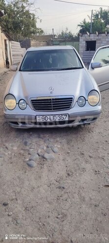 Mercedes E 240 2000, 353,000 km - 2.4 l - Bərdə