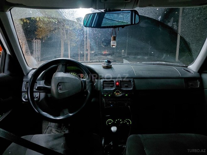 LADA (VAZ) Priora 2013, 230,000 km - 1.6 л - Oğuz