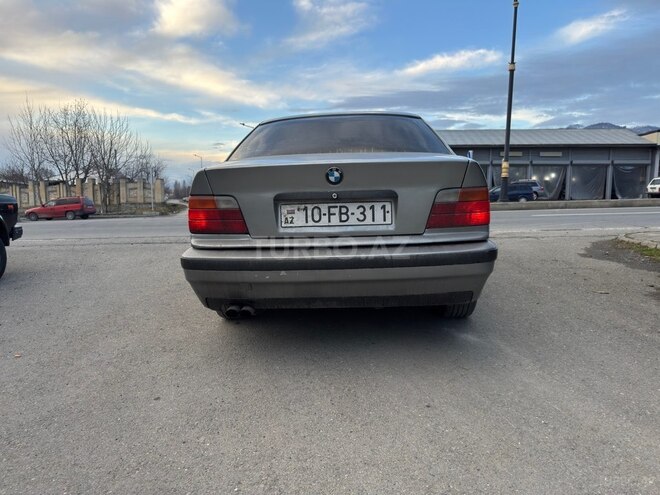 BMW 325 1992, 351,901 km - 2.5 l - Qəbələ