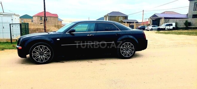 Chrysler 300C 2006, 276,000 km - 5.7 l - Bakı