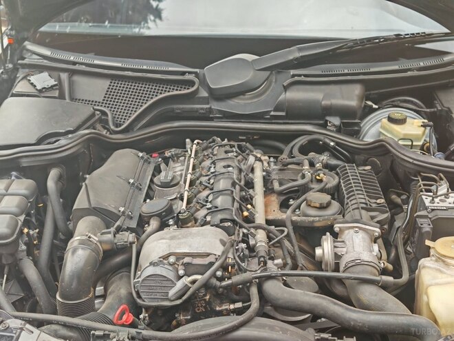 Mercedes E 270 2000, 425,000 km - 2.7 л - Bərdə