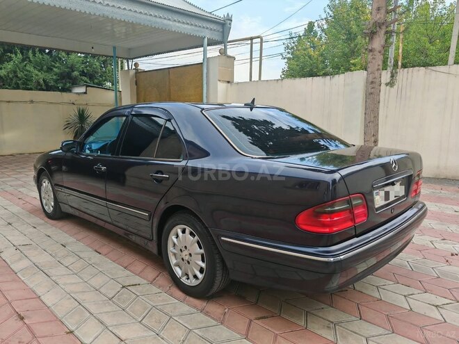 Mercedes E 270 2000, 425,000 km - 2.7 л - Bərdə