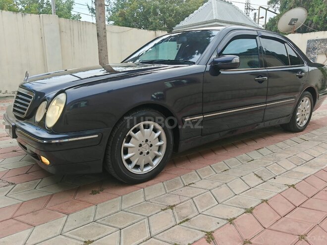 Mercedes E 270 2000, 425,000 km - 2.7 л - Bərdə