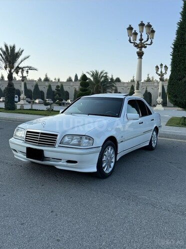 Mercedes C 240 2000, 250,875 km - 2.4 l - Şəmkir