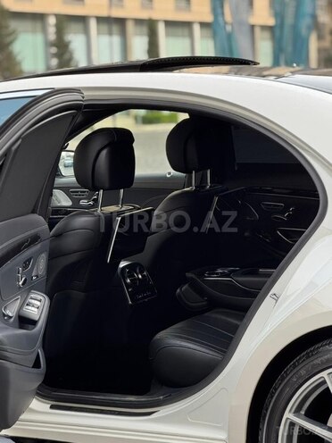 Mercedes S 560 4MATIC 2018, 119,000 km - 4.0 l - Bakı