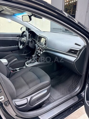 Hyundai Elantra 2019, 94,738 km - 2.0 л - Bakı