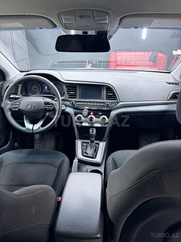 Hyundai Elantra 2019, 94,738 km - 2.0 л - Bakı