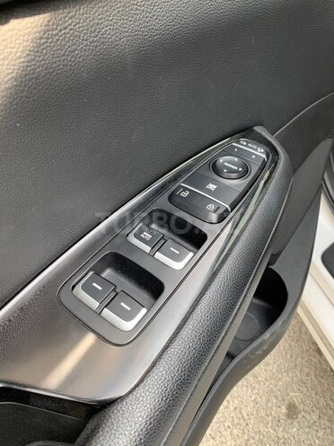 Kia K5 2017, 148,700 km - 2.0 л - Bakı