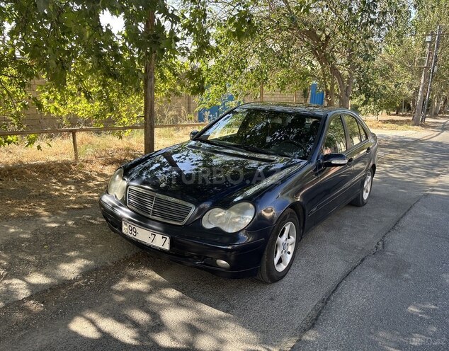 Mercedes C 200 2000, 387,000 km - 2.0 l - Bakı