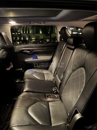 Toyota Highlander 2022, 103,000 km - 2.5 l - Bakı