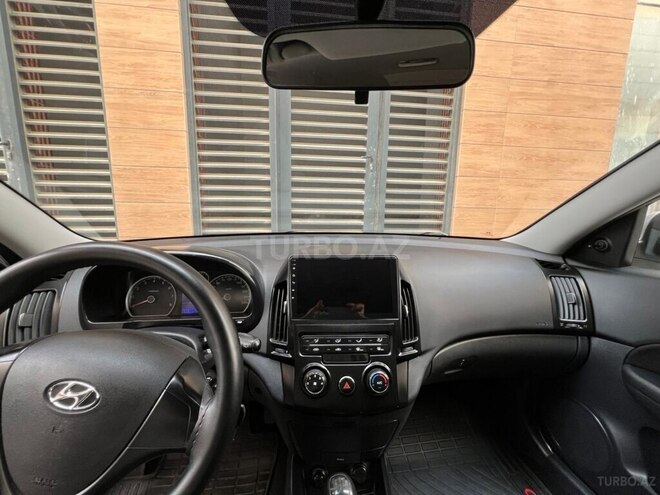 Hyundai i30 2011, 180,000 km - 1.4 л - Bakı