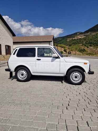 LADA (VAZ) Niva 2024, 11,600 km - 1.7 л - Laçın