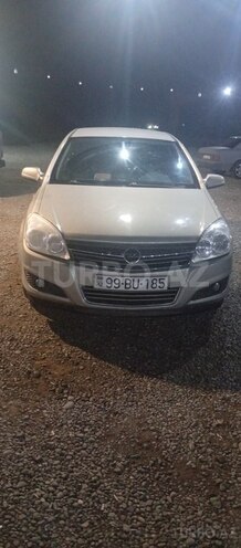Opel Astra 2009, 244,189 km - 1.4 l - Füzuli
