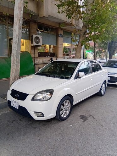 Kia Rio 2010, 296,000 km - 1.4 l - Bakı