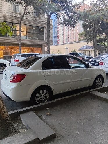 Kia Rio 2010, 296,000 km - 1.4 l - Bakı