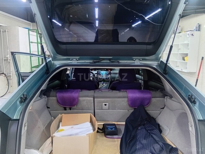 Toyota Prius 2015, 320,000 km - 1.8 л - Bakı