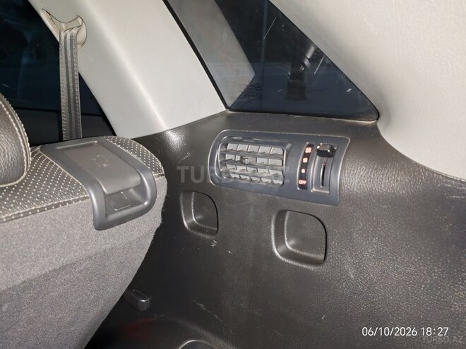 Kia Sorento 2010, 224,024 km - 2.0 l - Yevlax