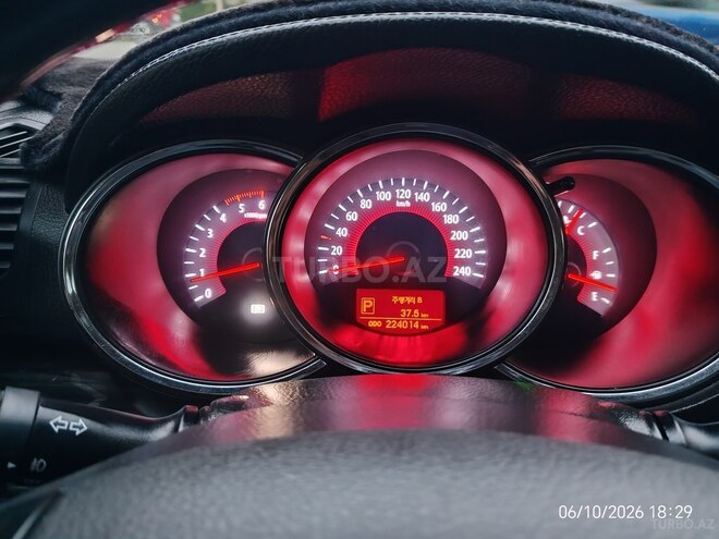 Kia Sorento 2010, 224,024 km - 2.0 l - Yevlax
