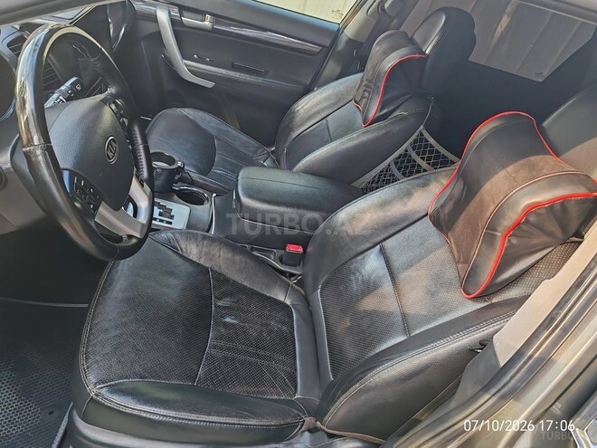 Kia Sorento 2010, 224,024 km - 2.0 l - Yevlax