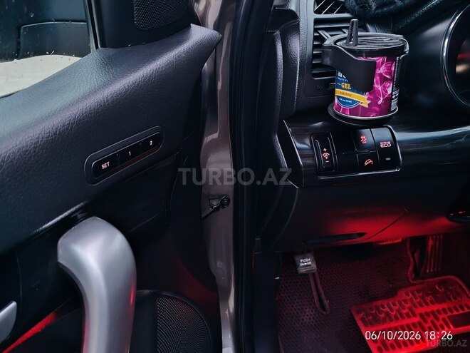 Kia Sorento 2010, 224,024 km - 2.0 l - Yevlax