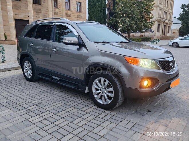 Kia Sorento 2010, 224,024 km - 2.0 l - Yevlax