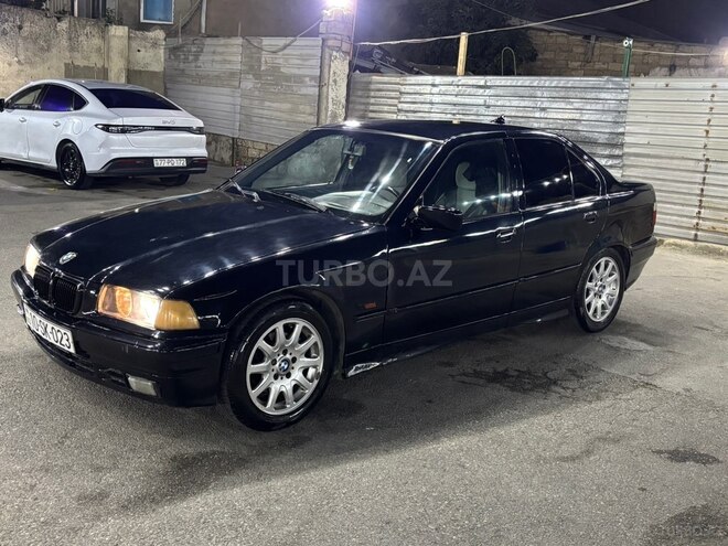 BMW 318 1993, 270,000 km - 1.8 л - Bakı